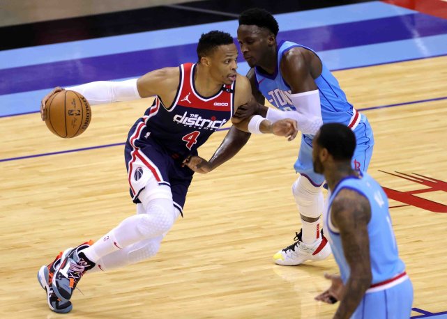 直播NBA- 八村塁末节爆发奇才逆转活塞  